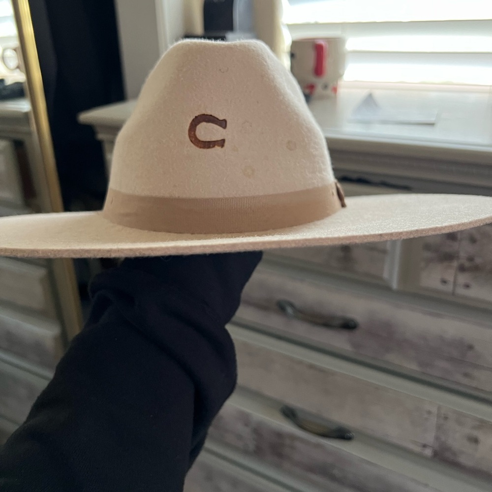 Charlie 1 Horse Hat